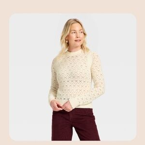 Universal Thread Cream Textured Sweater